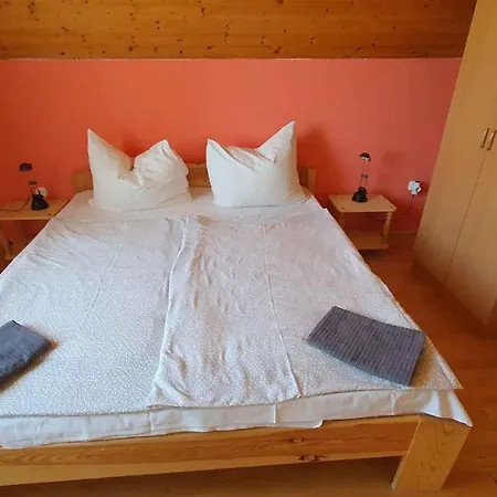 Two-bedroom Near 3 שיופוק