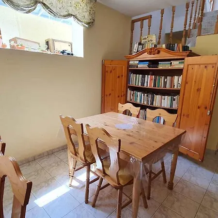 Lägenhet Two-bedroom Near 3 Siófok