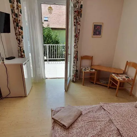 Two-bedroom Near 3 * Siófok