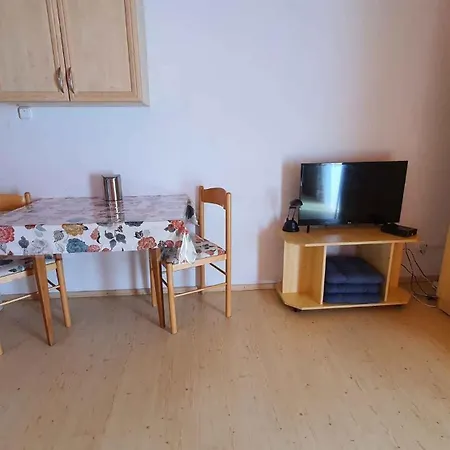 Lägenhet Two-bedroom Near 3 *