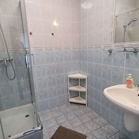 Two-bedroom Near 3 Lägenhet Siófok
